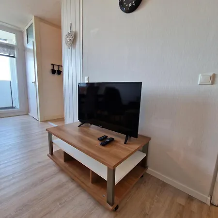 Apartment D05-008 *
